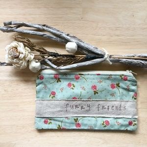 Furry Friends Zipper Pouch